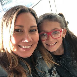 Meet your Posher, Dee